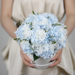 Rose Dome with Blue Hydrangea