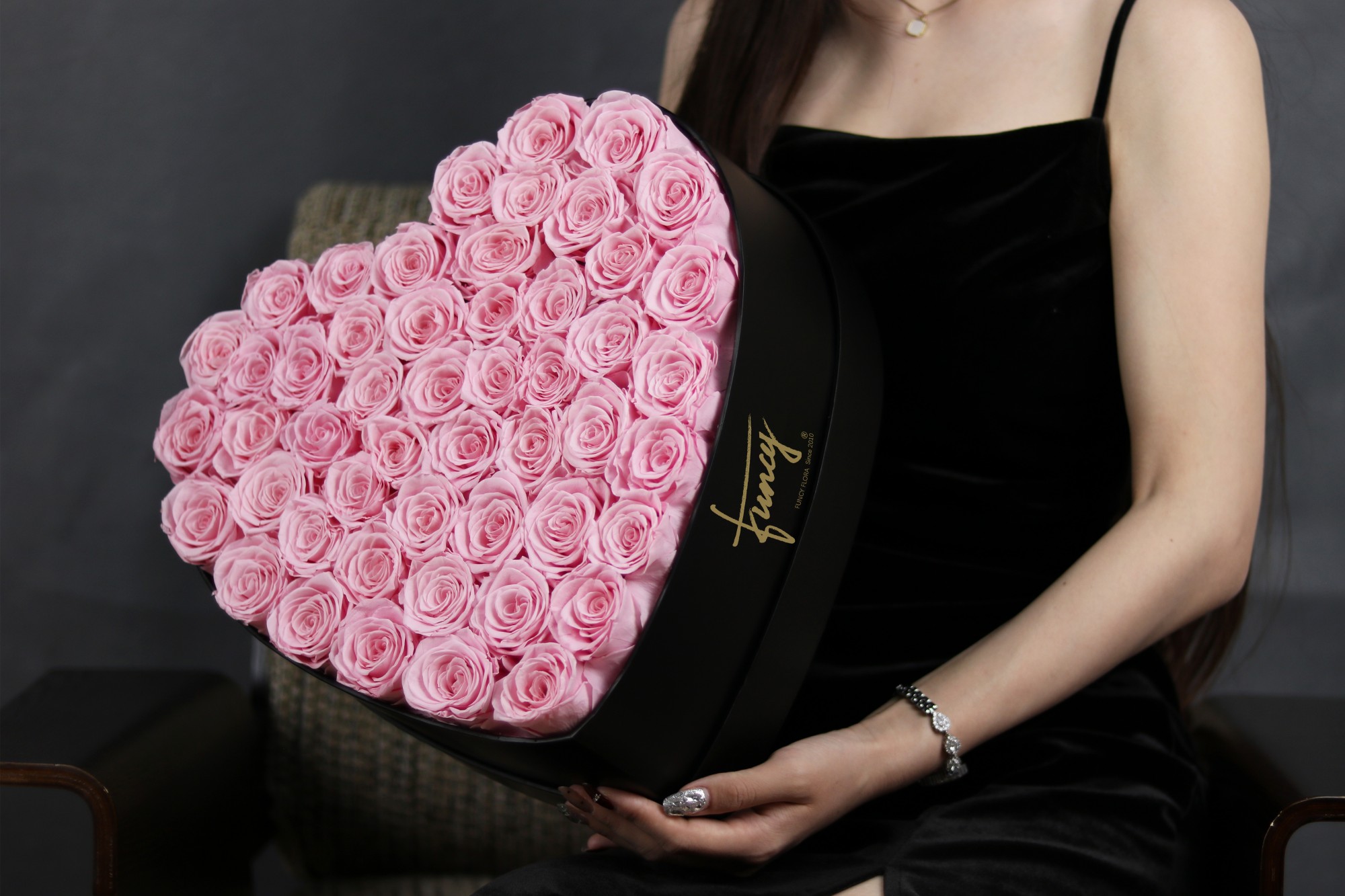 45 roses in heart box (2)