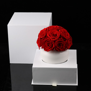 14 Roses with Special Gift Box