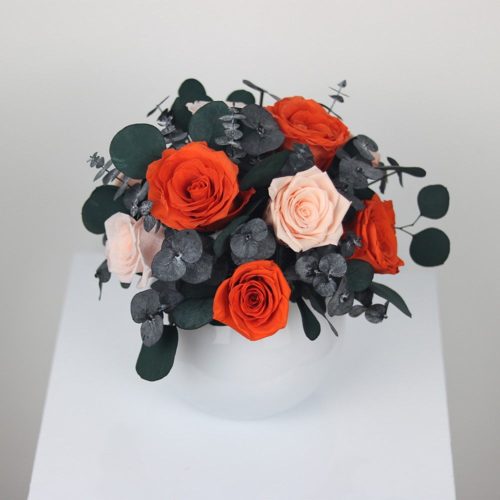 Mix flower dome with eucalyptus leaves (8)