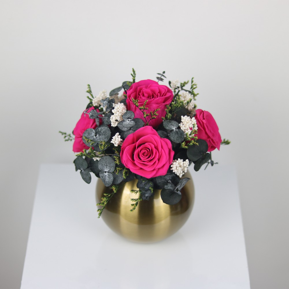 Mix flower dome with eucalyptus leaves (10)