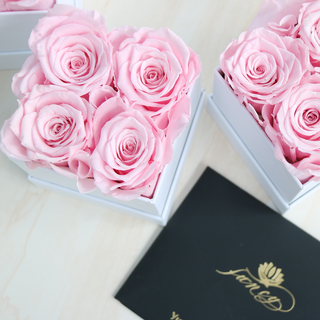 4 Roses in Square Box